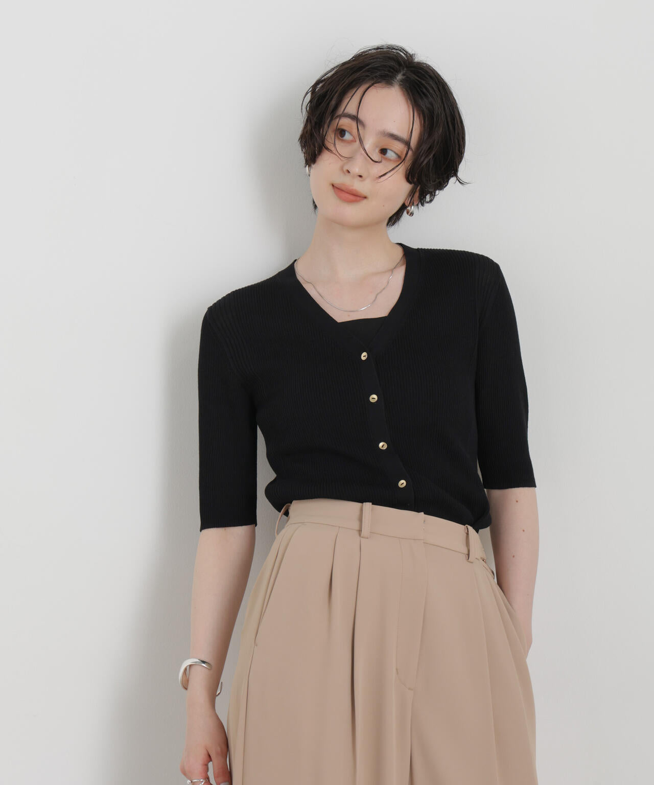 165cm B:75 W:58 H:88 着用サイズ:M
