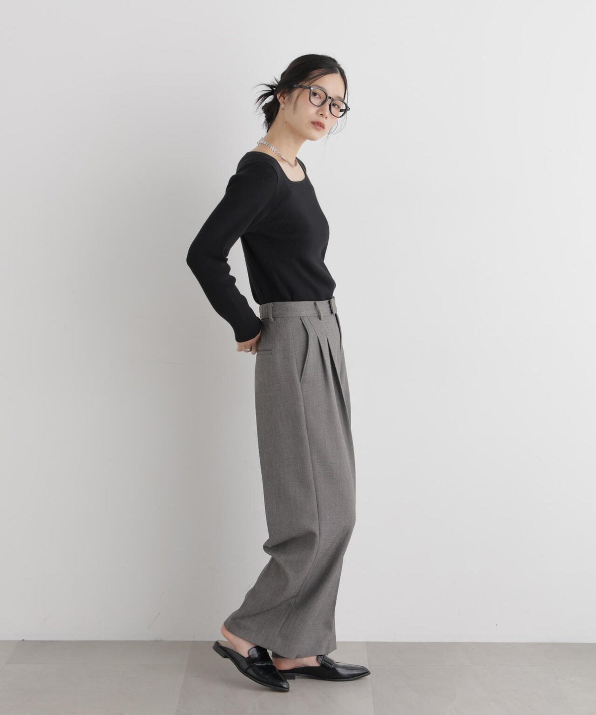 CICA&UVカット加工スクエアネックリブニット