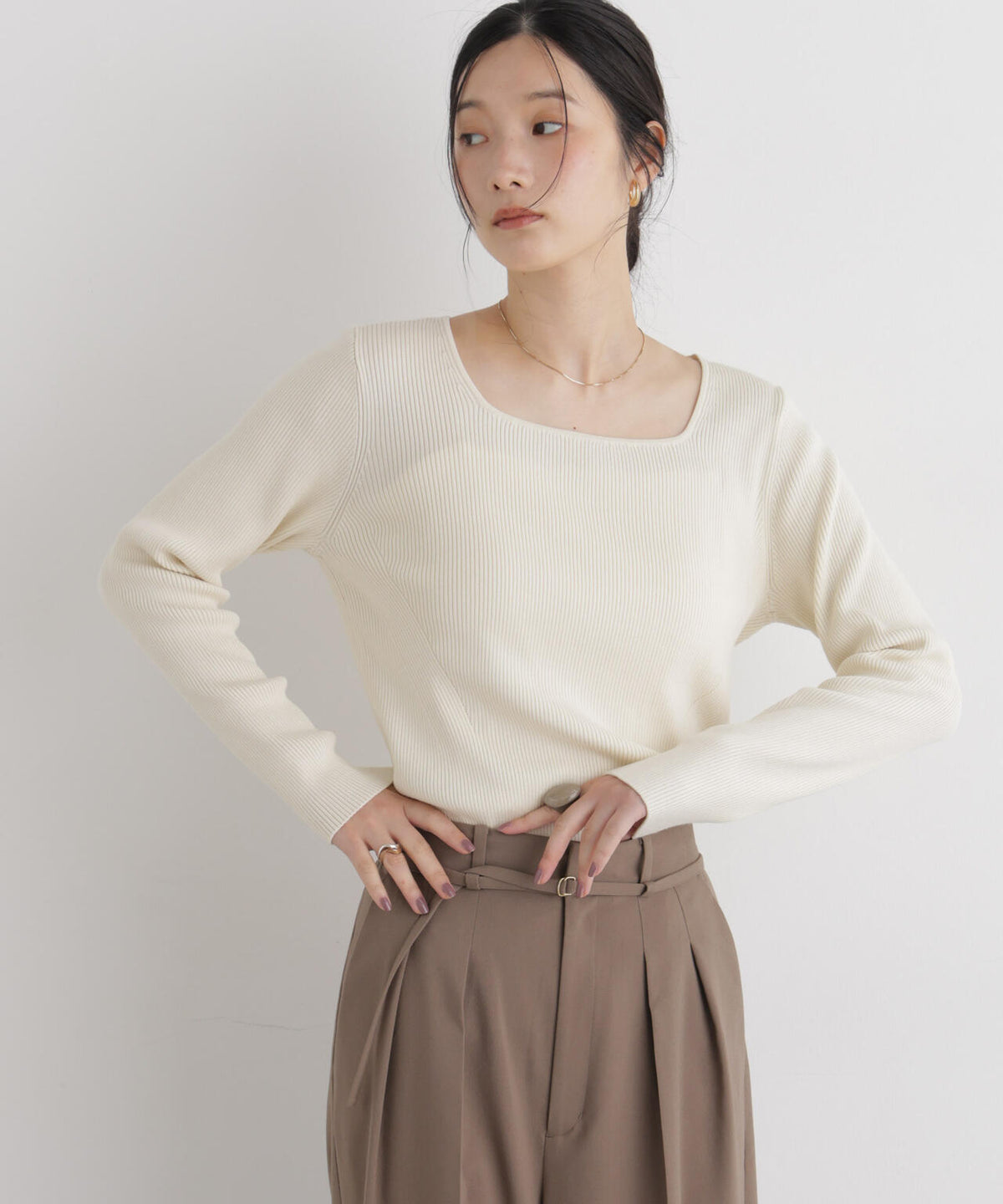 CICA&UVカット加工スクエアネックリブニット