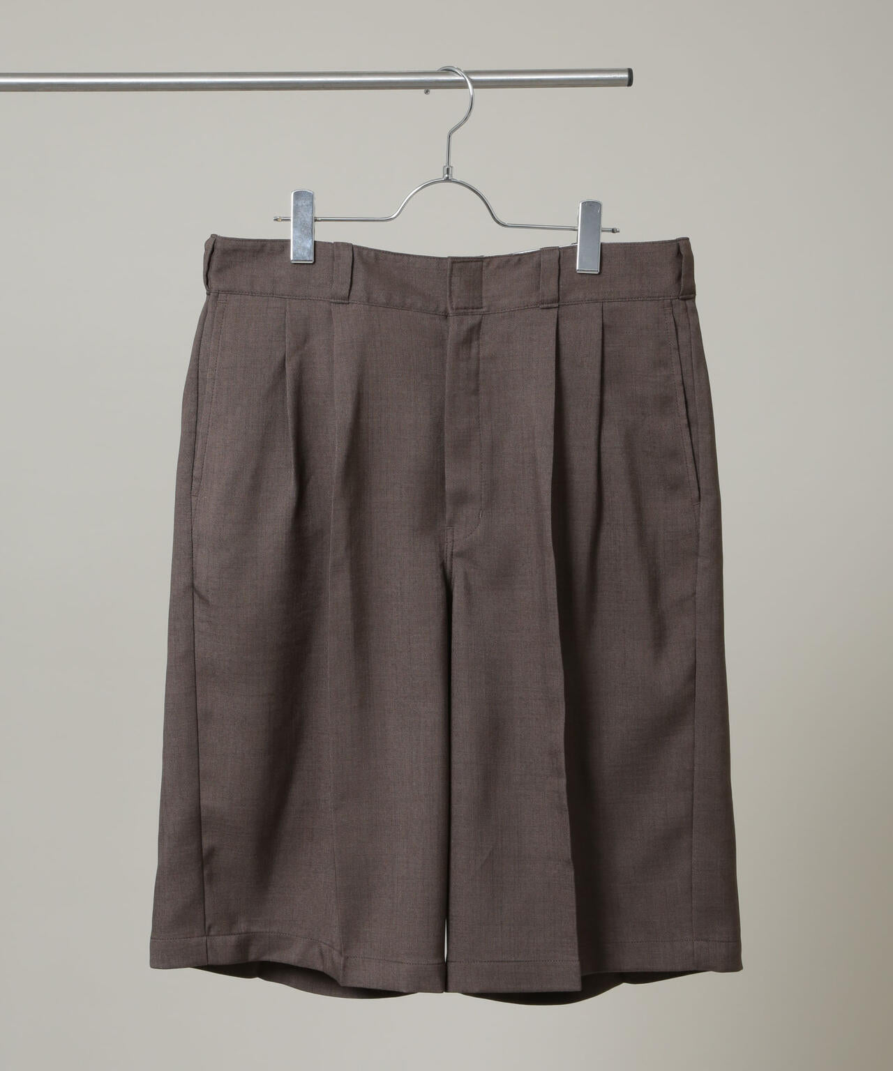 Dickies/別注 Wide Tuck Short Pants