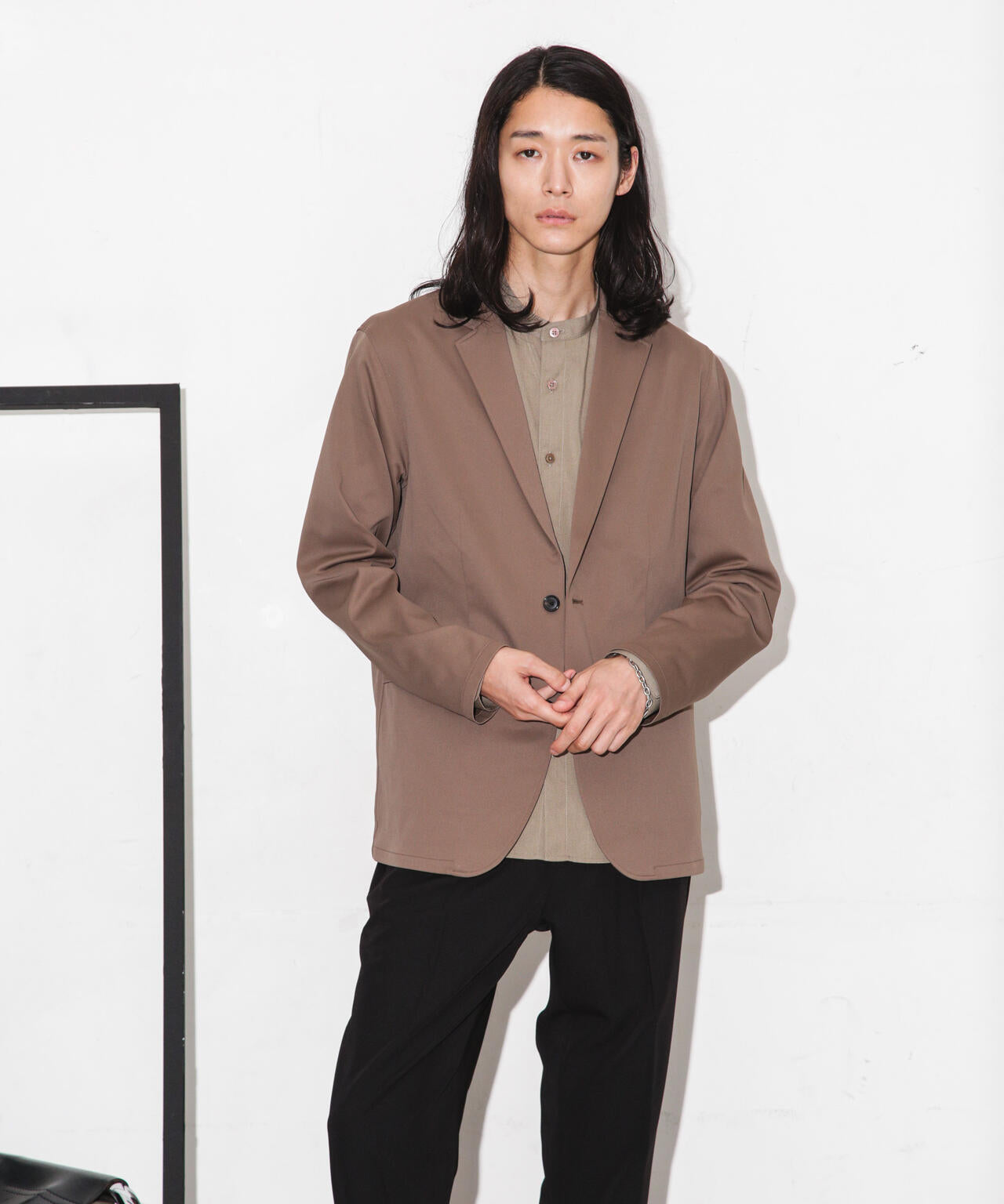 セクウェルサテンストレッチジャケット