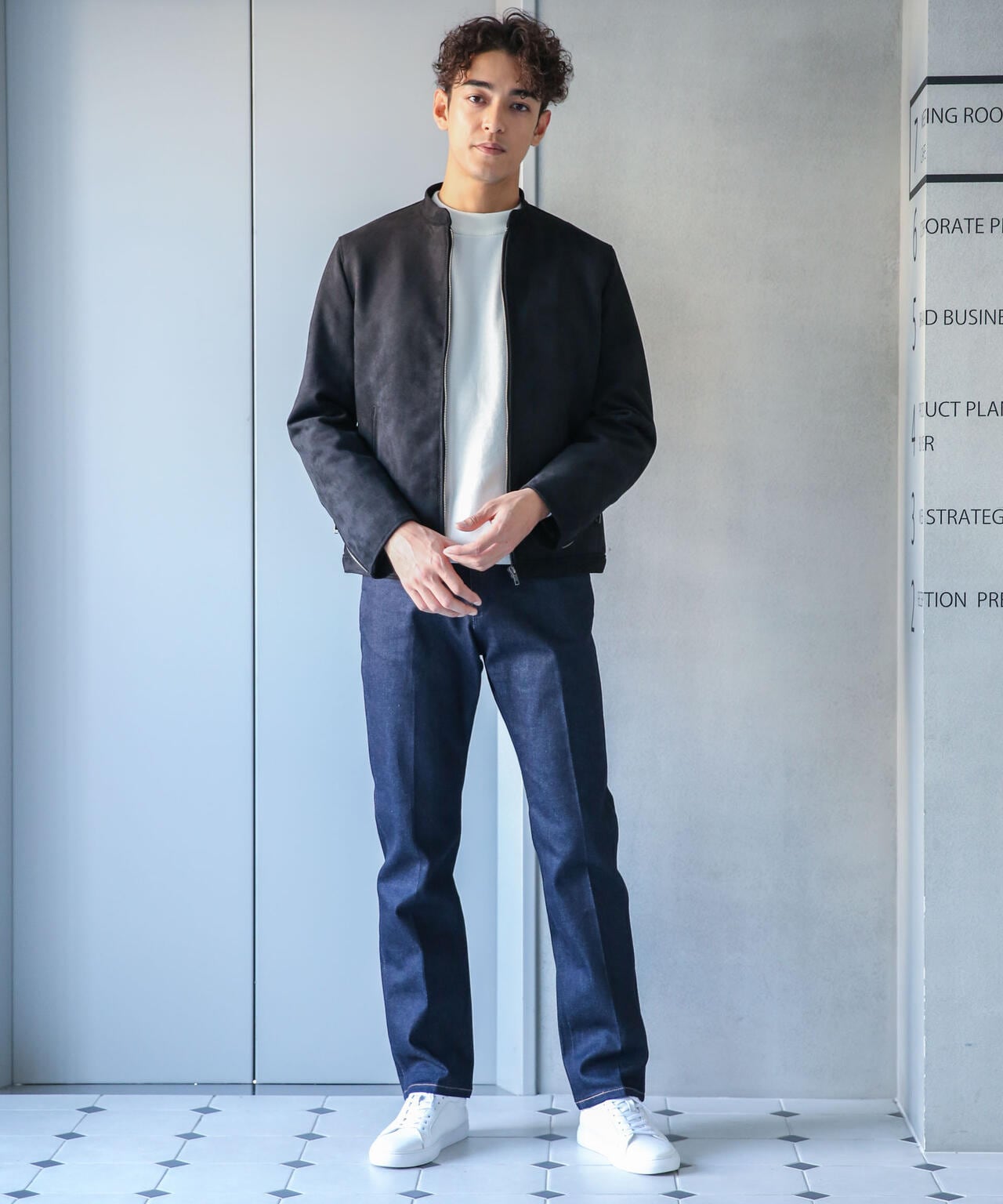 71c9dbff-c1d1-58fa-af0e-d7c03e4e4450_Image