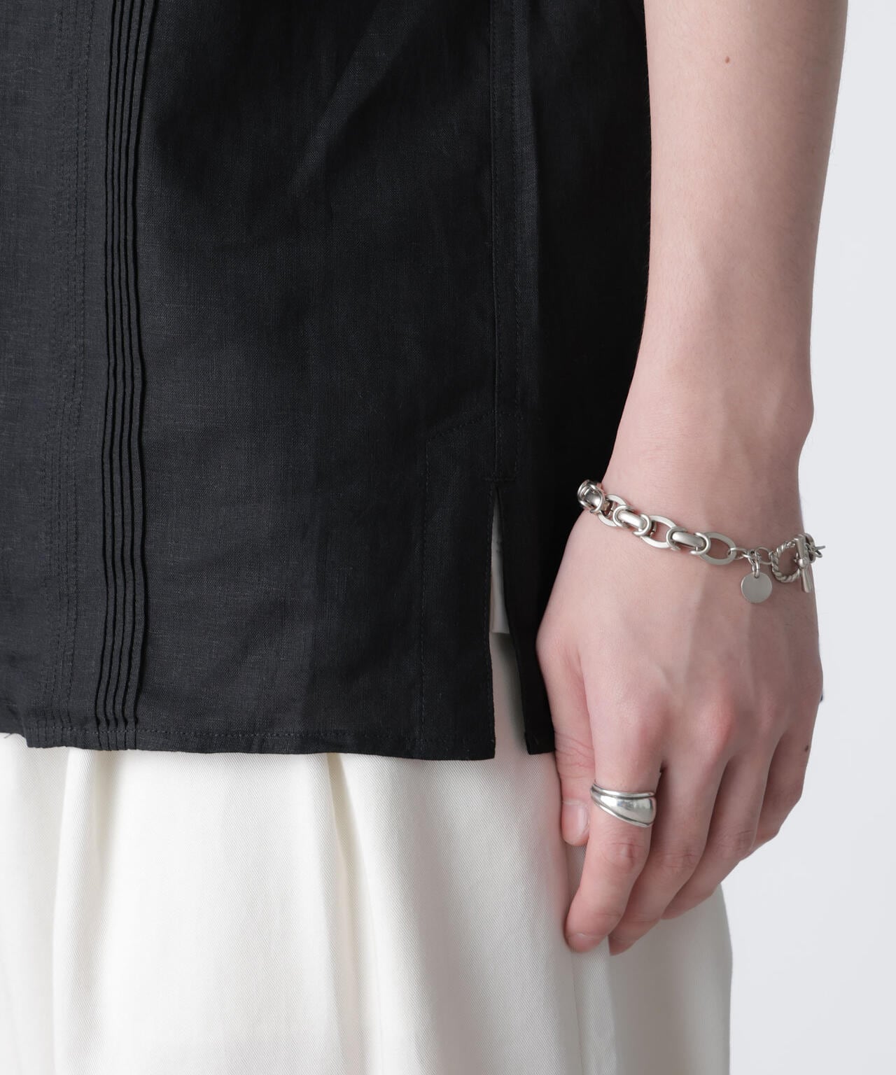 d6cb2640-5334-5092-bdc4-415b30272a9b_Image