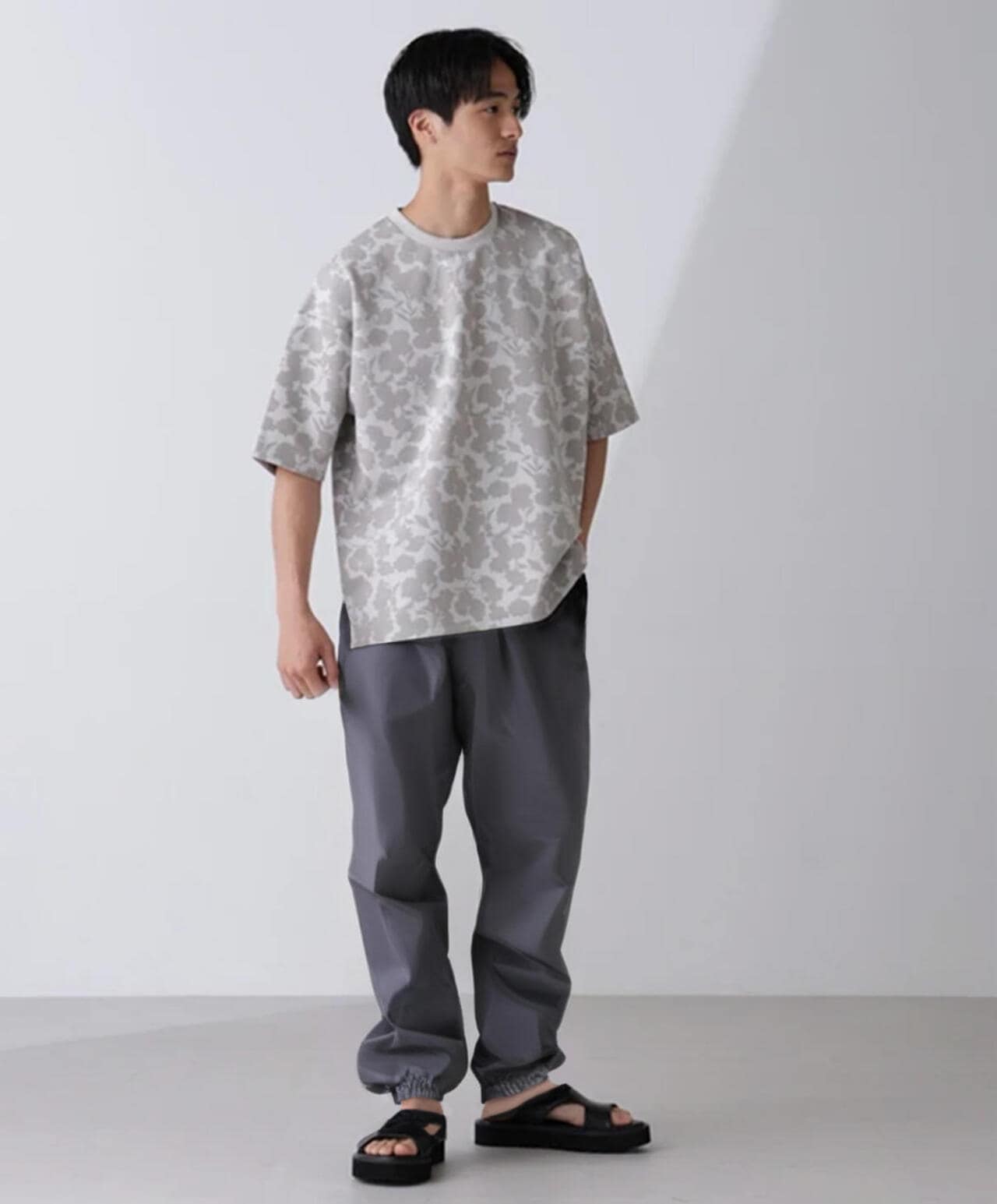 9bec5654-8f1d-5d72-b40f-e96490cb89e8_Image