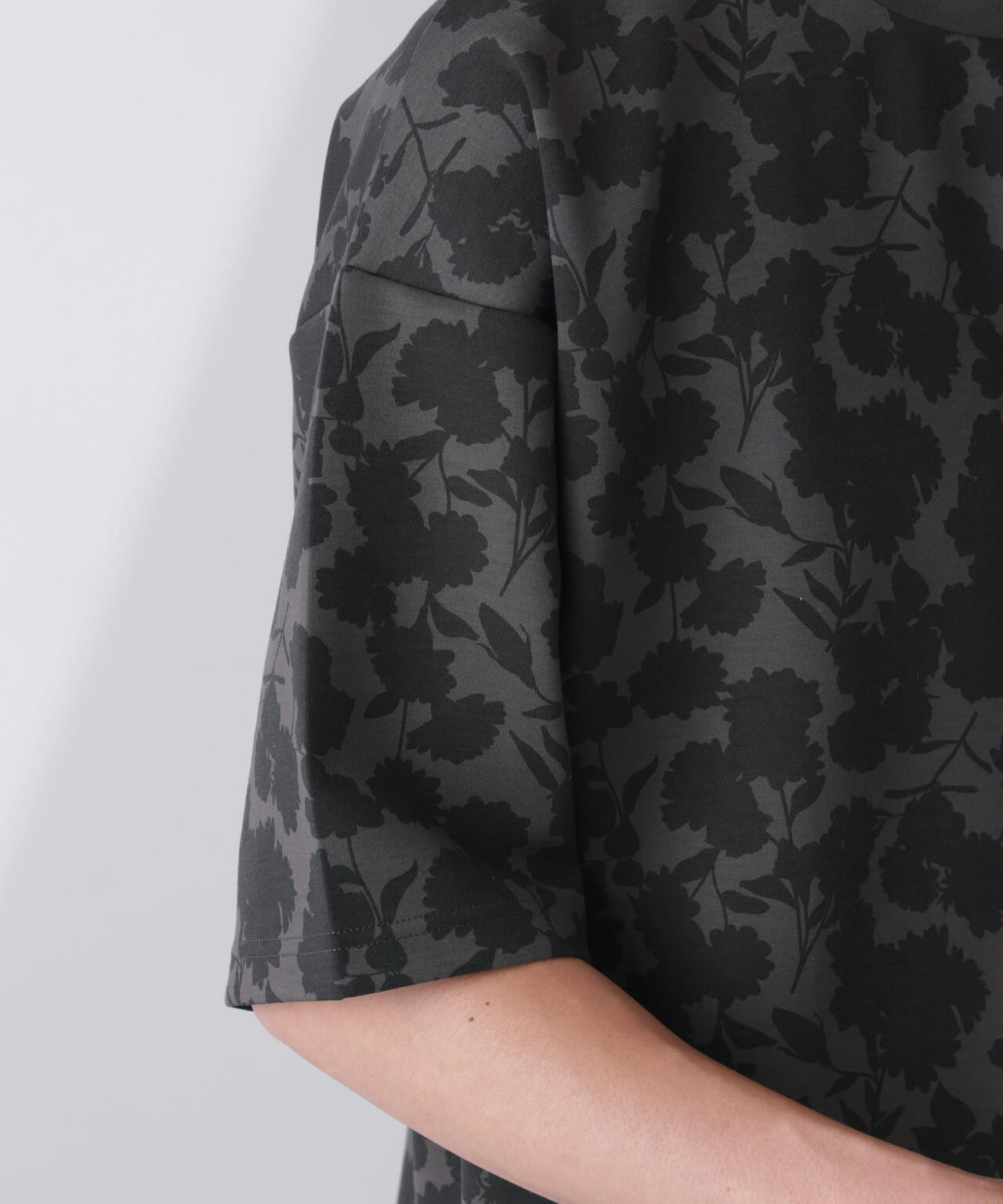 3fee62a7-ca3d-593b-9c77-86b5c221989e_Image