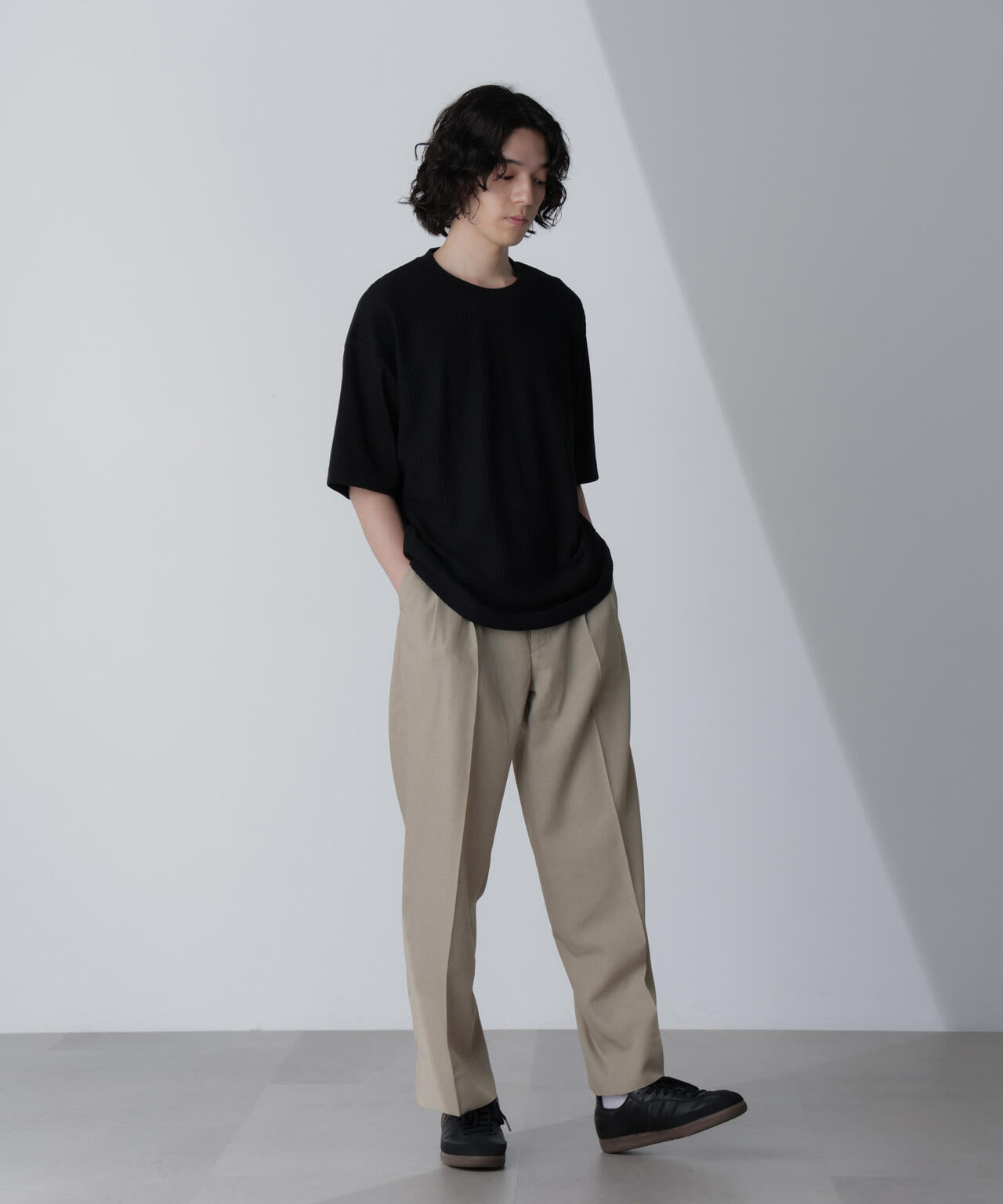 テックリネンリラックスタックテーパードパンツ(セットアップ可)