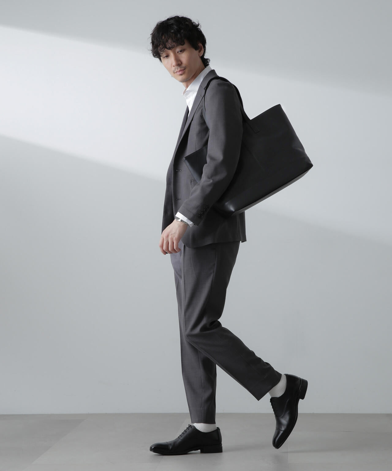 WEB限定/シンセティックレザートートバック
