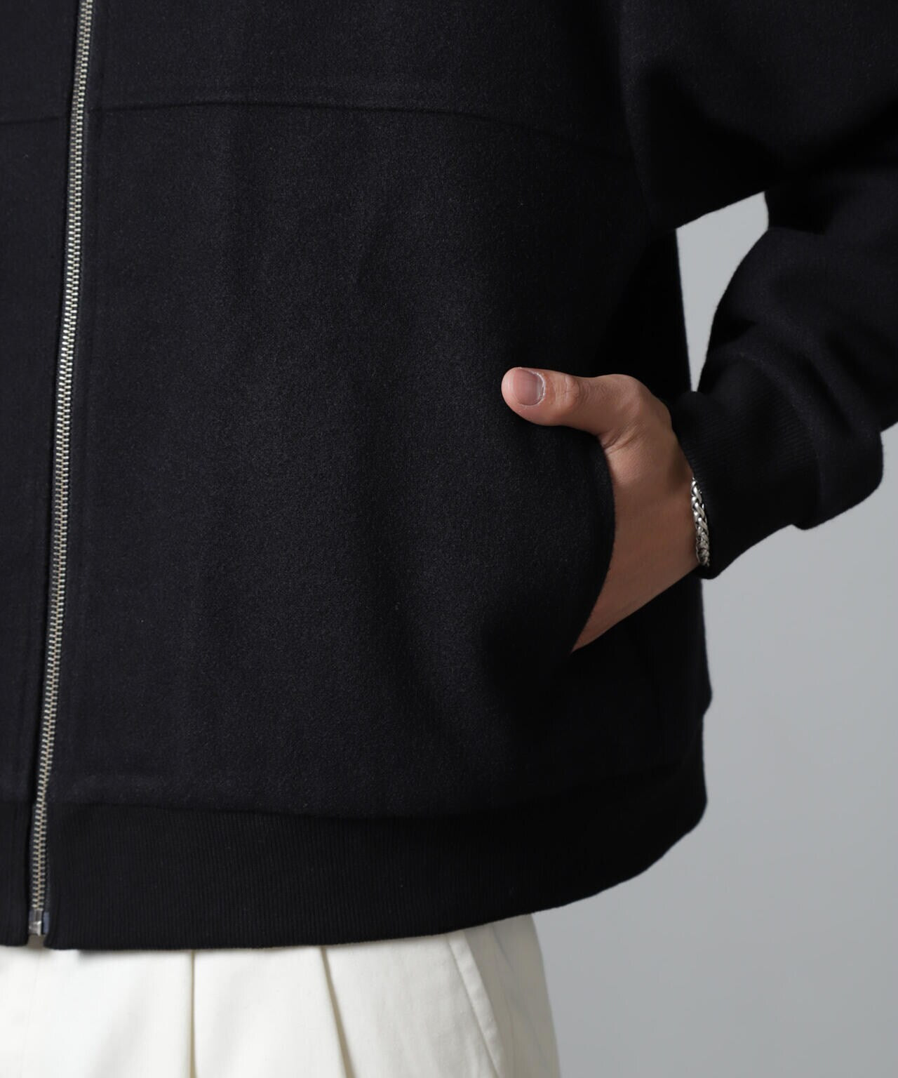 b3848de4-6678-50f0-828e-048b0612f798_Image