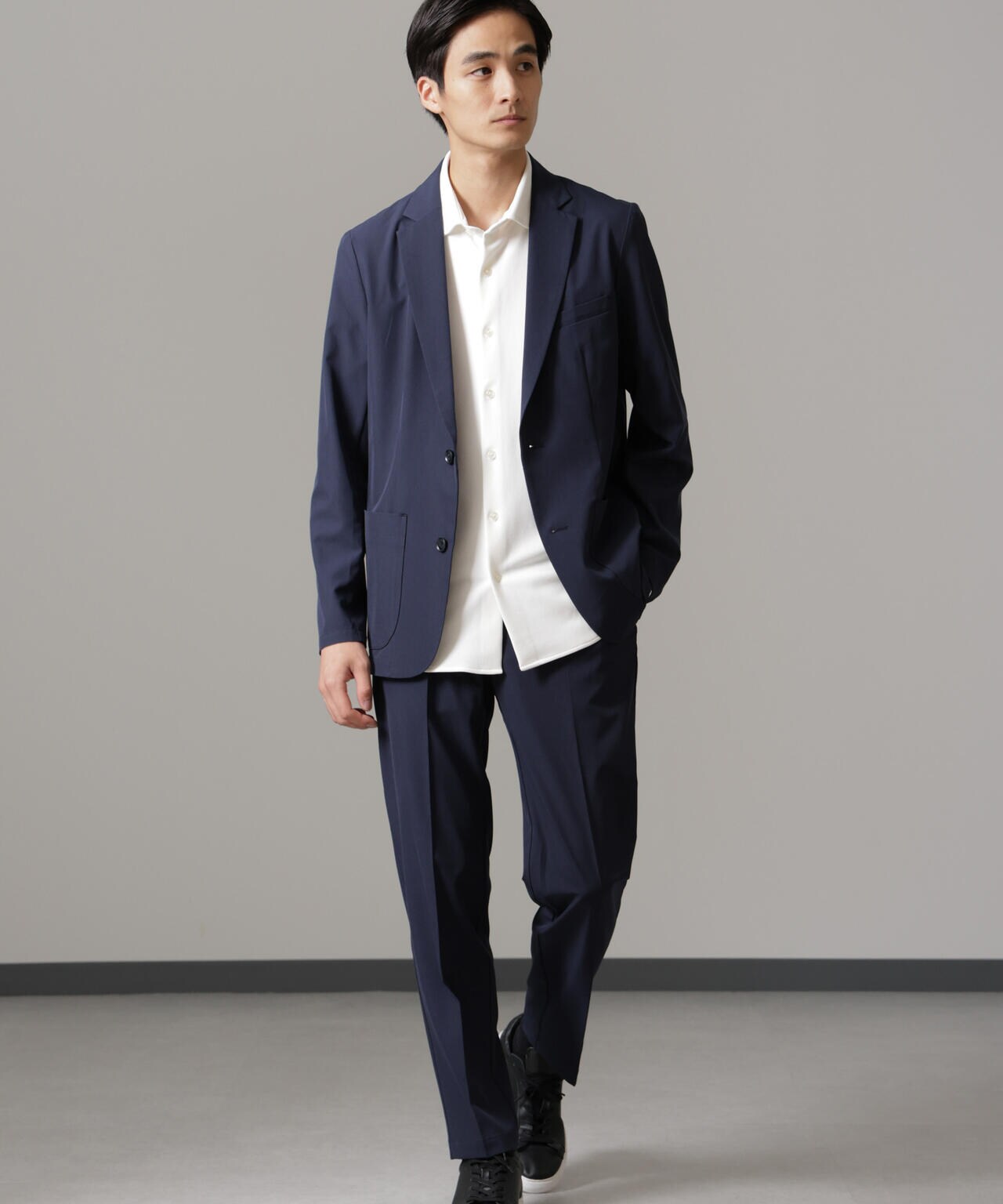 b7b3ba1f-9bee-5fbc-9a37-f0fdb8cb4e32_Image