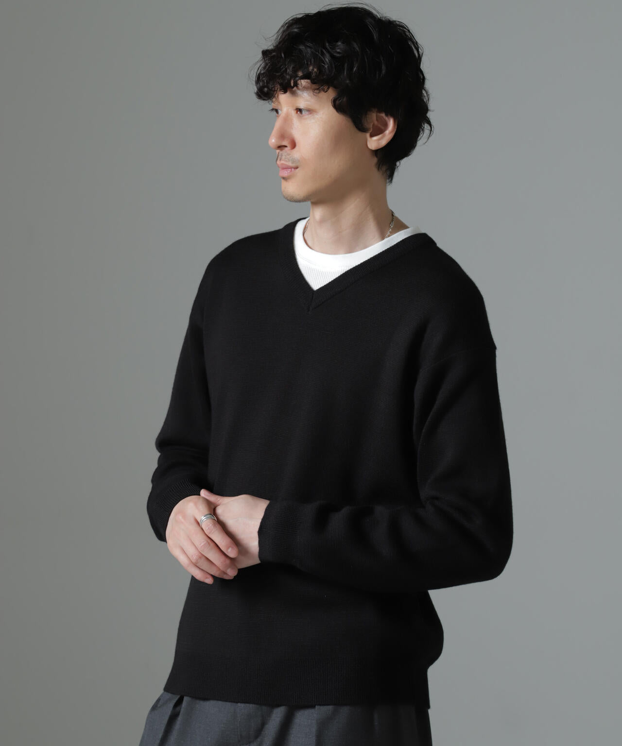 タスマニアミックス ミラノリブリラックスVネックニット