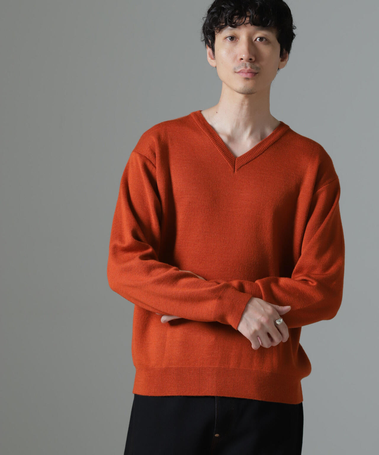 タスマニアミックス ミラノリブリラックスVネックニット