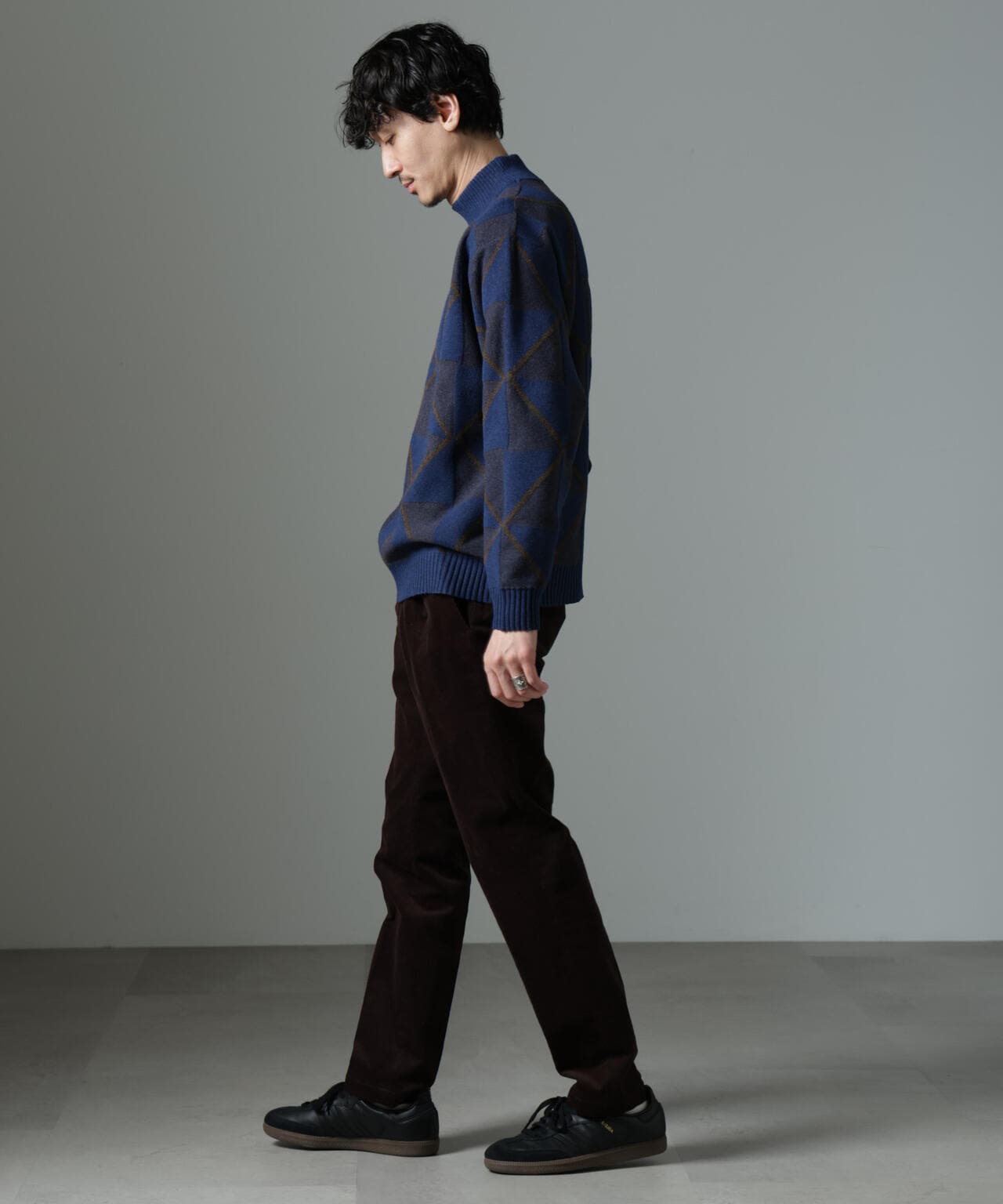 WEB限定/ダイヤ柄ハイネックニット