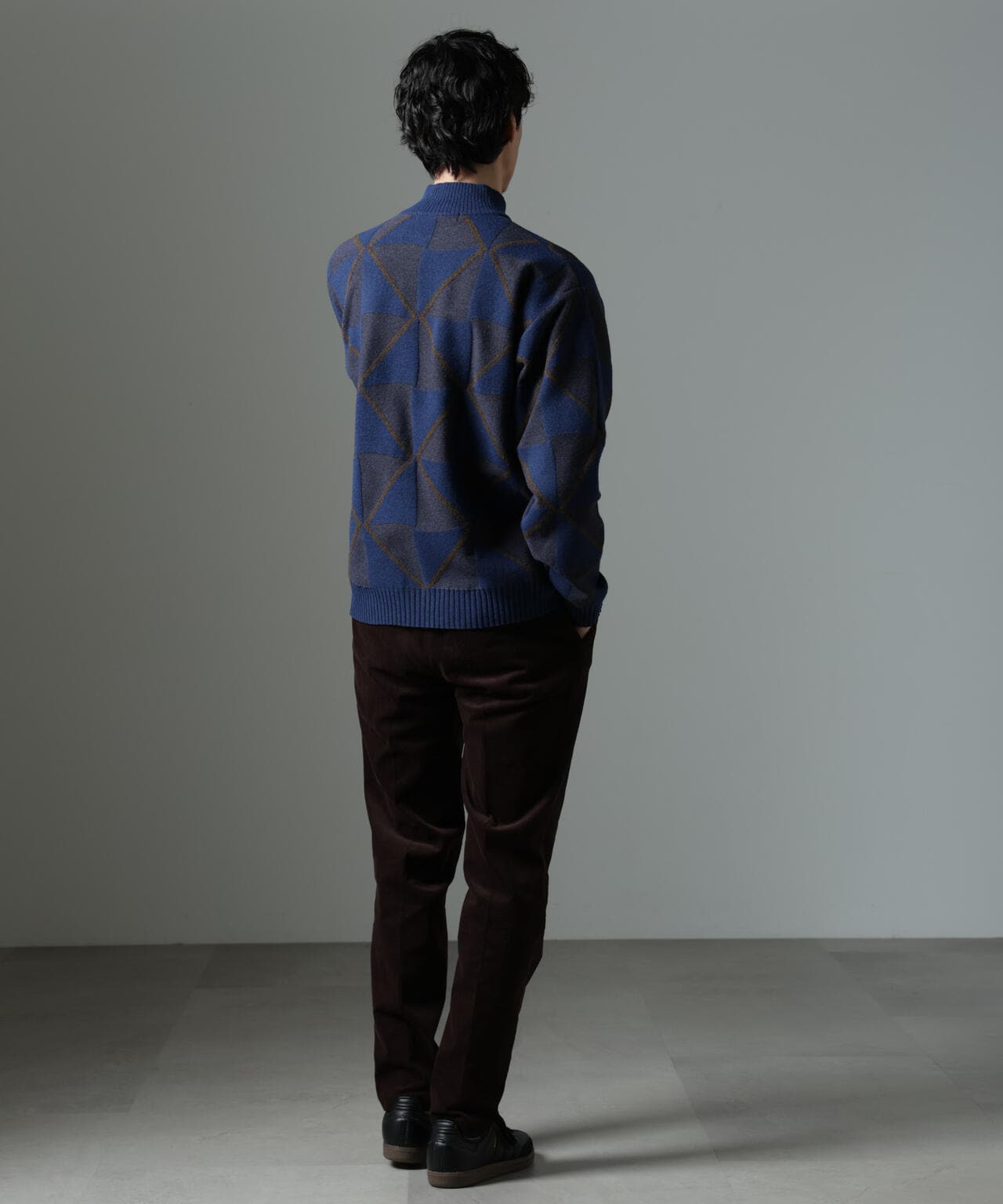 WEB限定/ダイヤ柄ハイネックニット