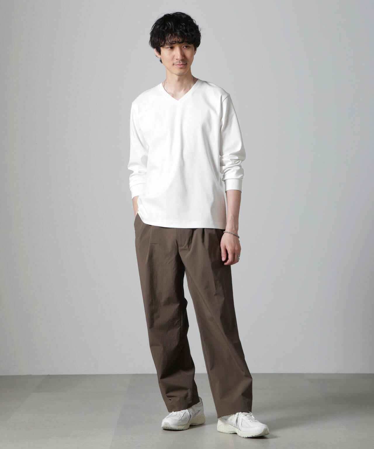 アンチスメルVネックTシャツ 長袖