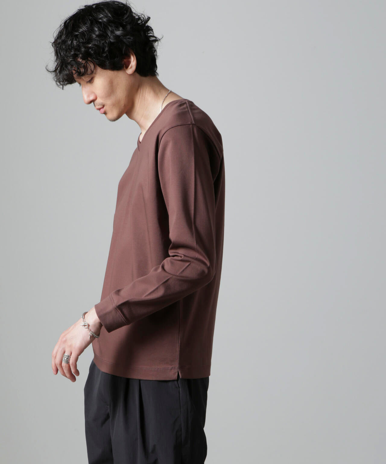 アンチスメルVネックTシャツ 長袖
