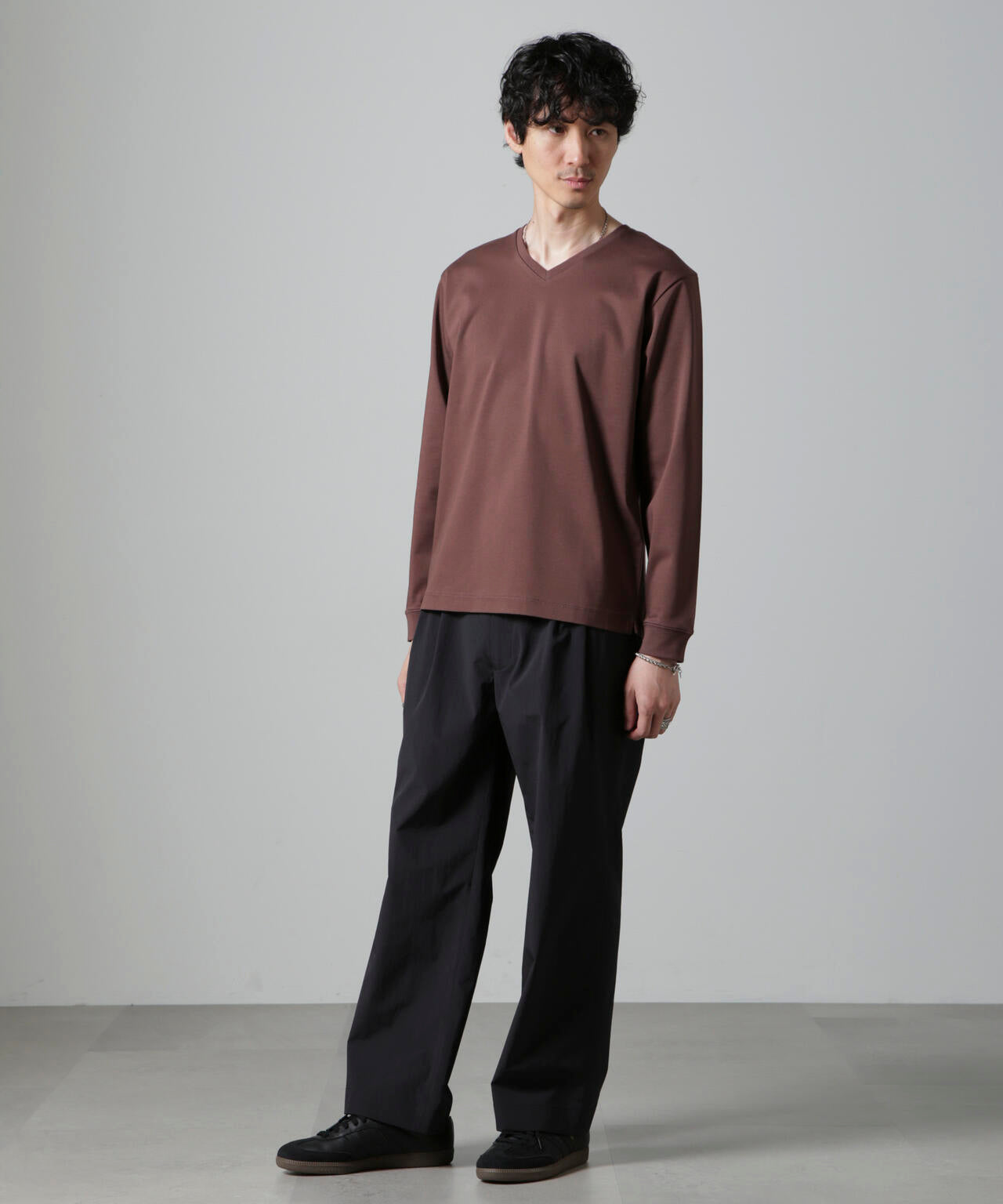 アンチスメルVネックTシャツ 長袖