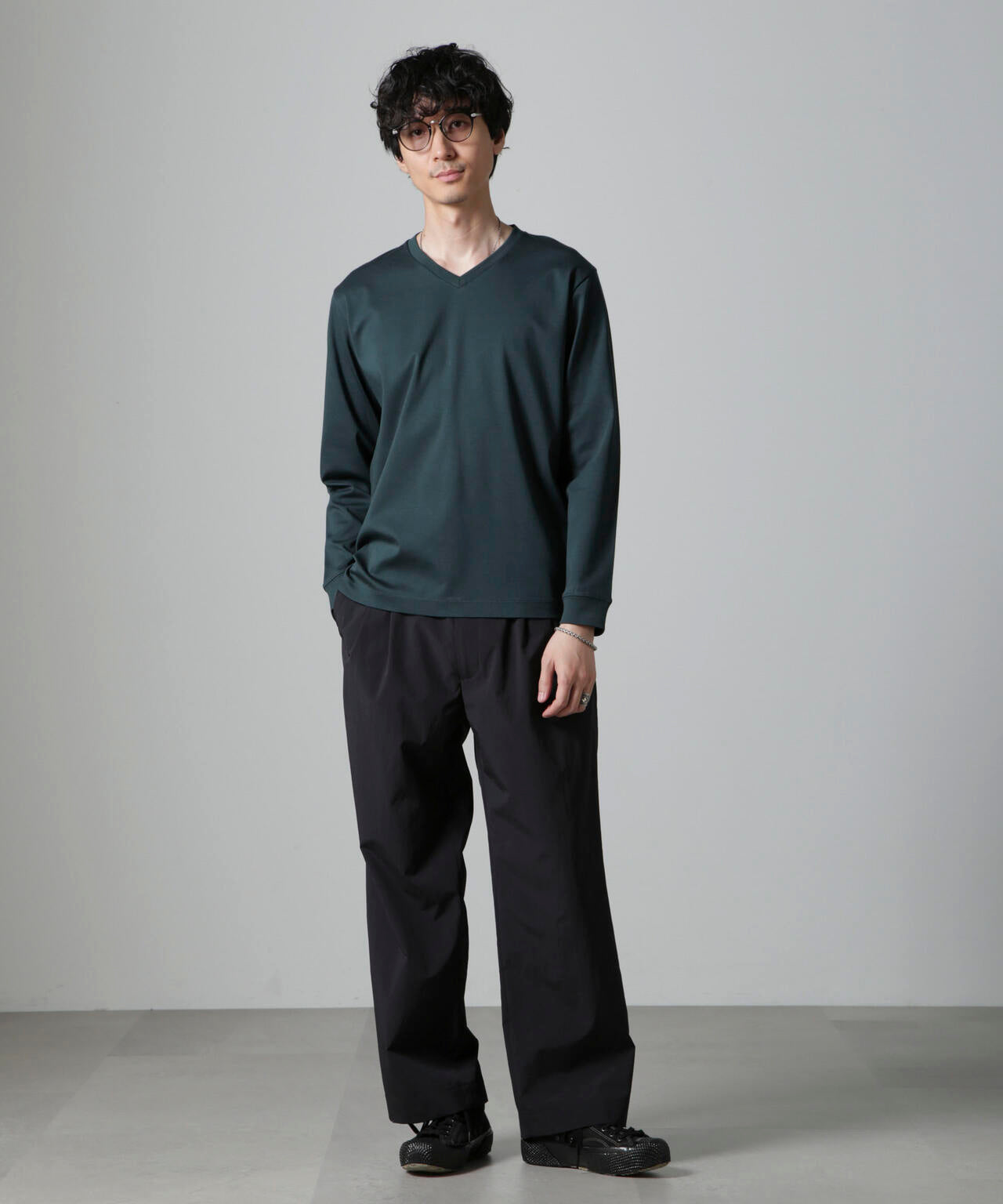 アンチスメルVネックTシャツ 長袖