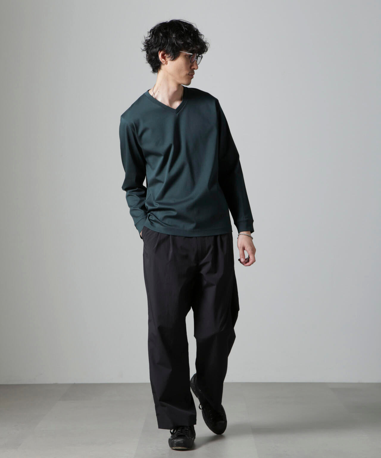 アンチスメルVネックTシャツ 長袖