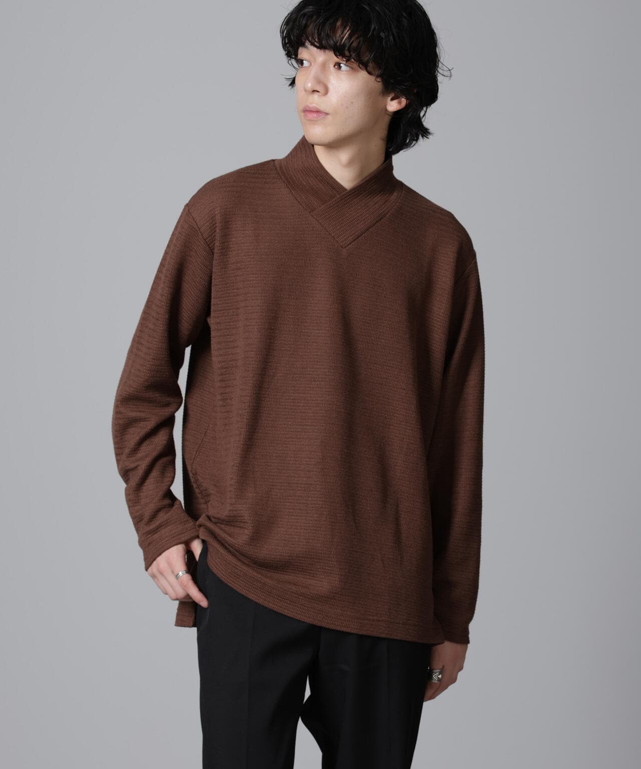 WEB限定/デザインネックサーマルプルオーバー 長袖