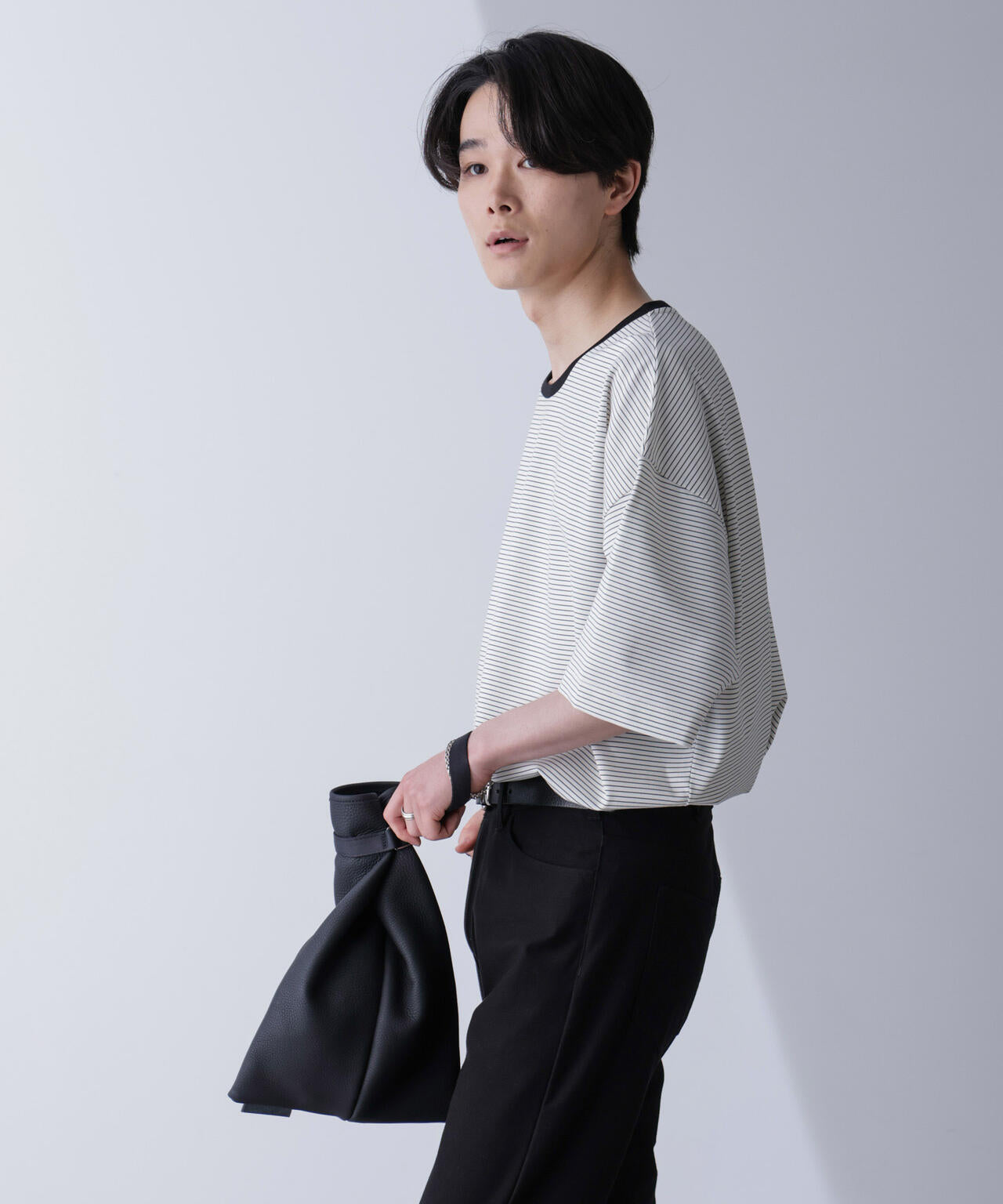 2ca9ce5d-b37d-5d03-bfa3-6879bac63cc1_Image