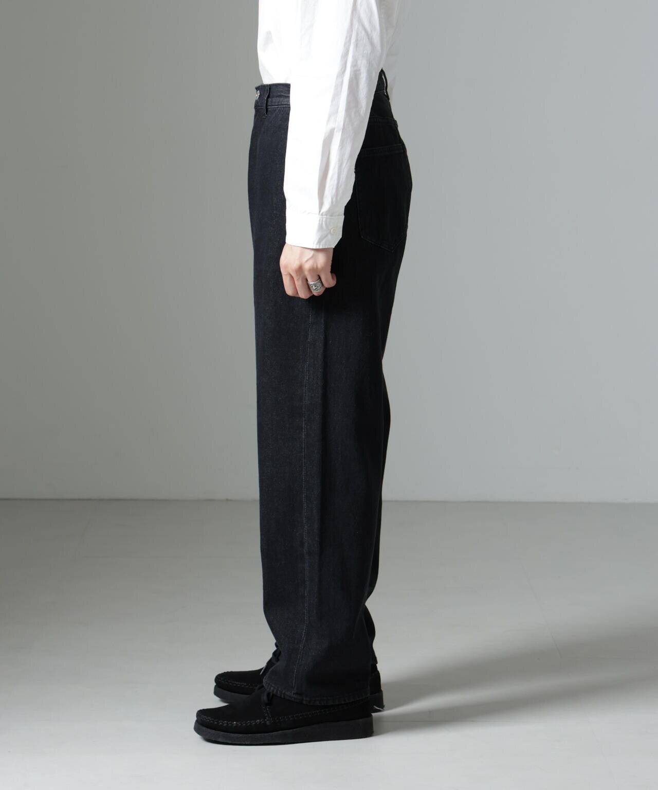 23181ff5-ea7d-53de-8fe0-9e493ebbd1d8_Image