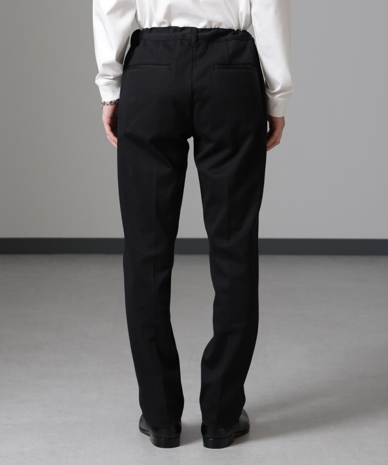 42f0f310-e180-58ab-9a76-278280fd5a0d_Image