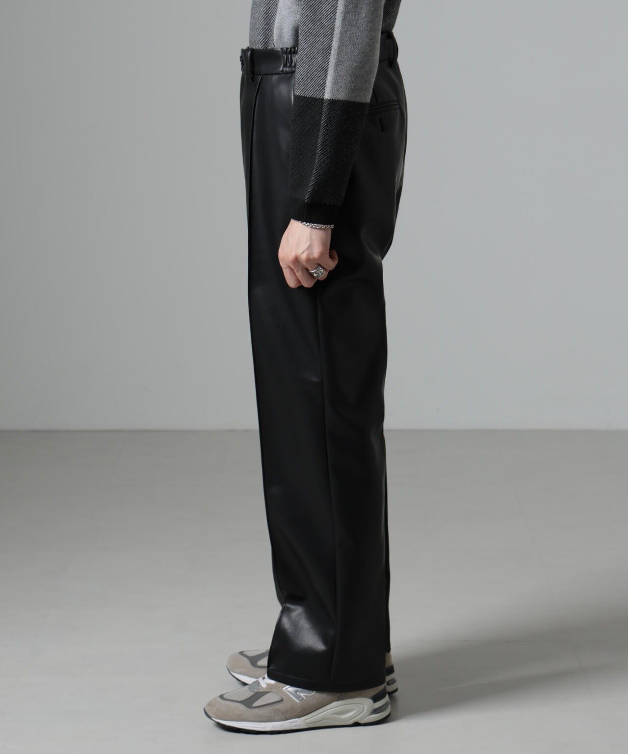 70ac15dc-8932-5ca8-811e-5221947953fe_Image