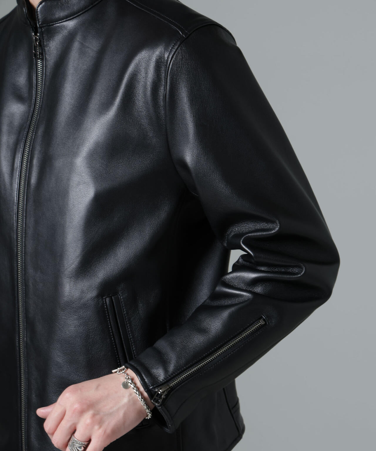 8f560c80-6093-51cc-9cbb-be0e7e67bf7d_Image