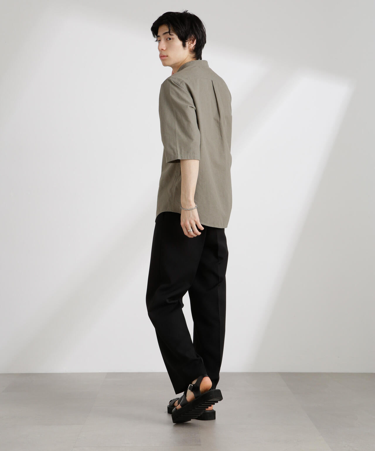 9885a10b-2c12-5cdc-8e97-0f895a950641_Image