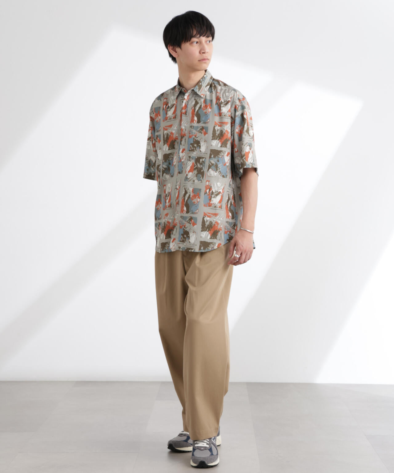 アート柄シャツ 半袖