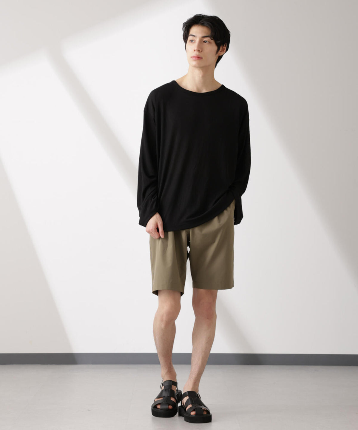 WEB限定/セミシアークルーネックプルオーバー 長袖
