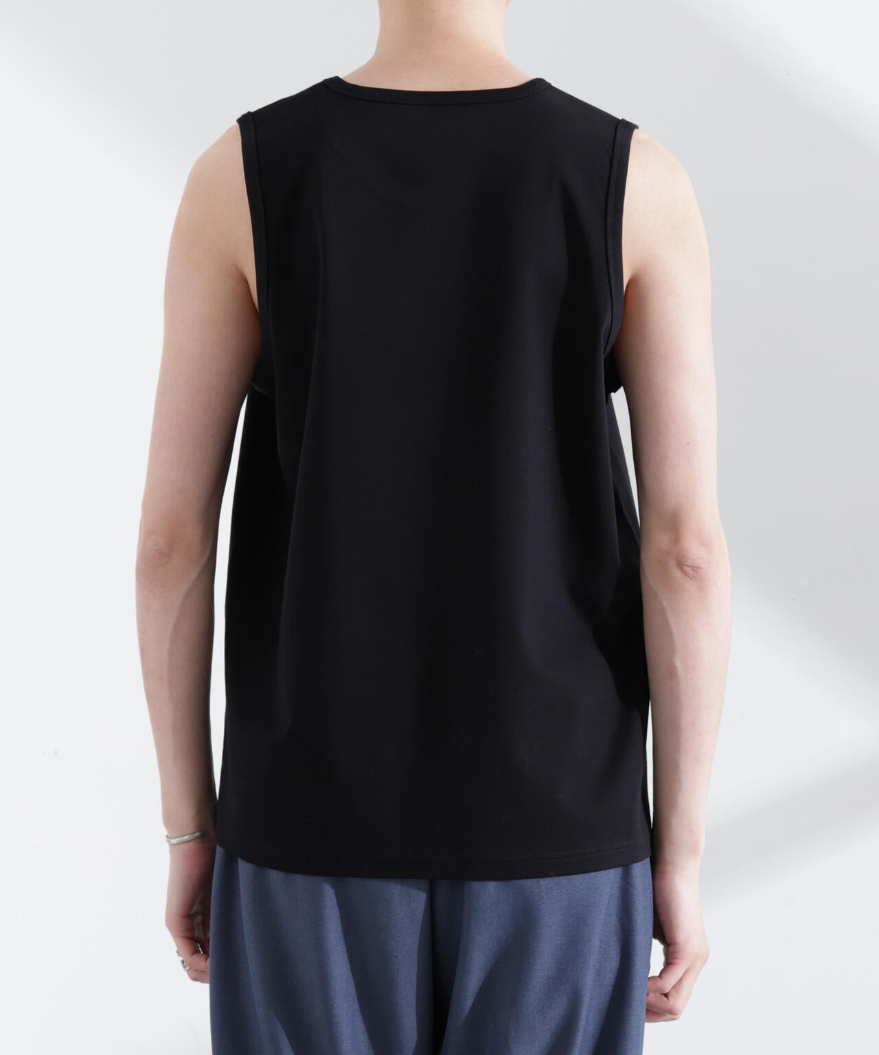 19c5a586-68fb-52d5-877c-0c756ab49753_Image