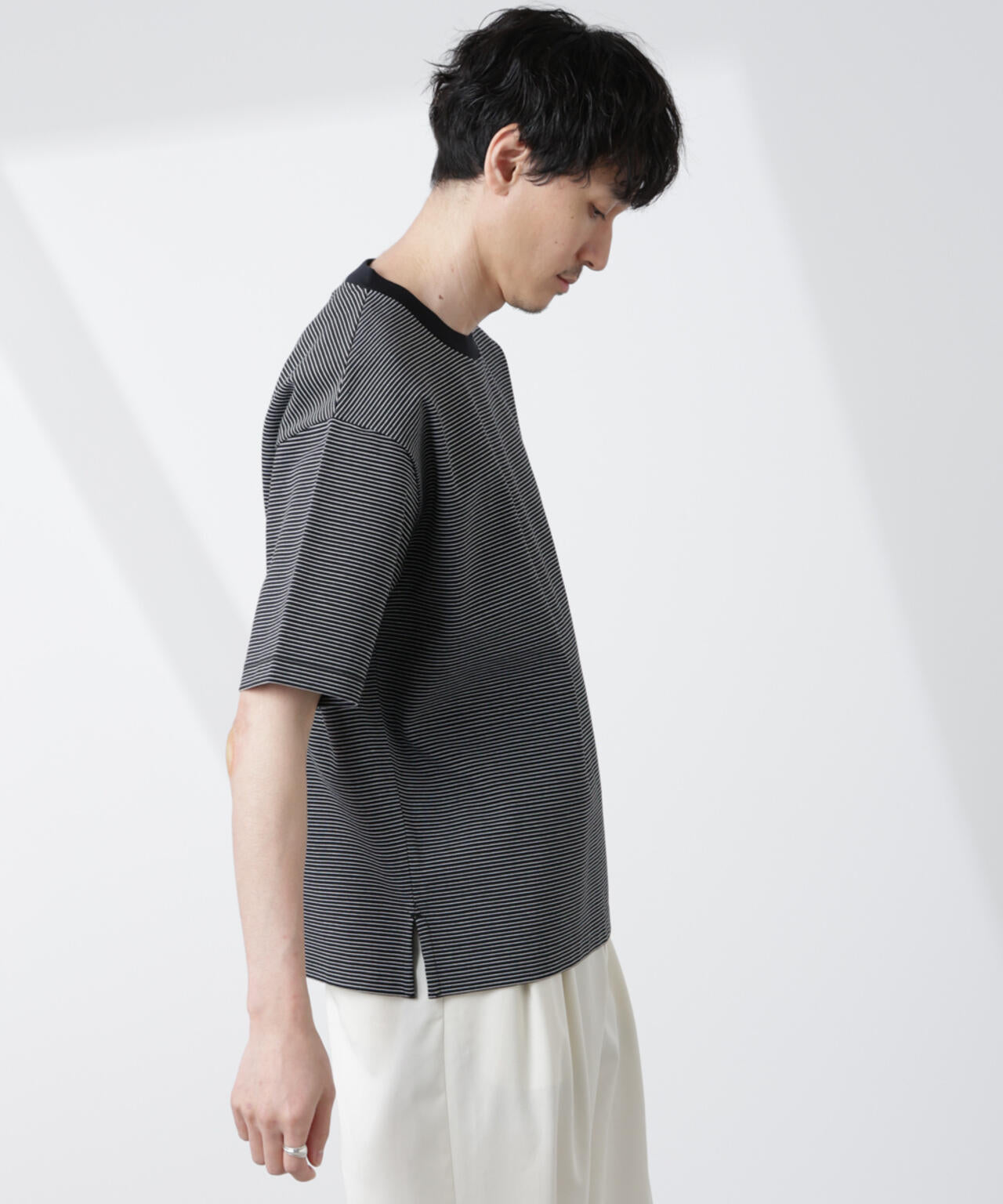 ワイドシルエットボーダーTシャツ