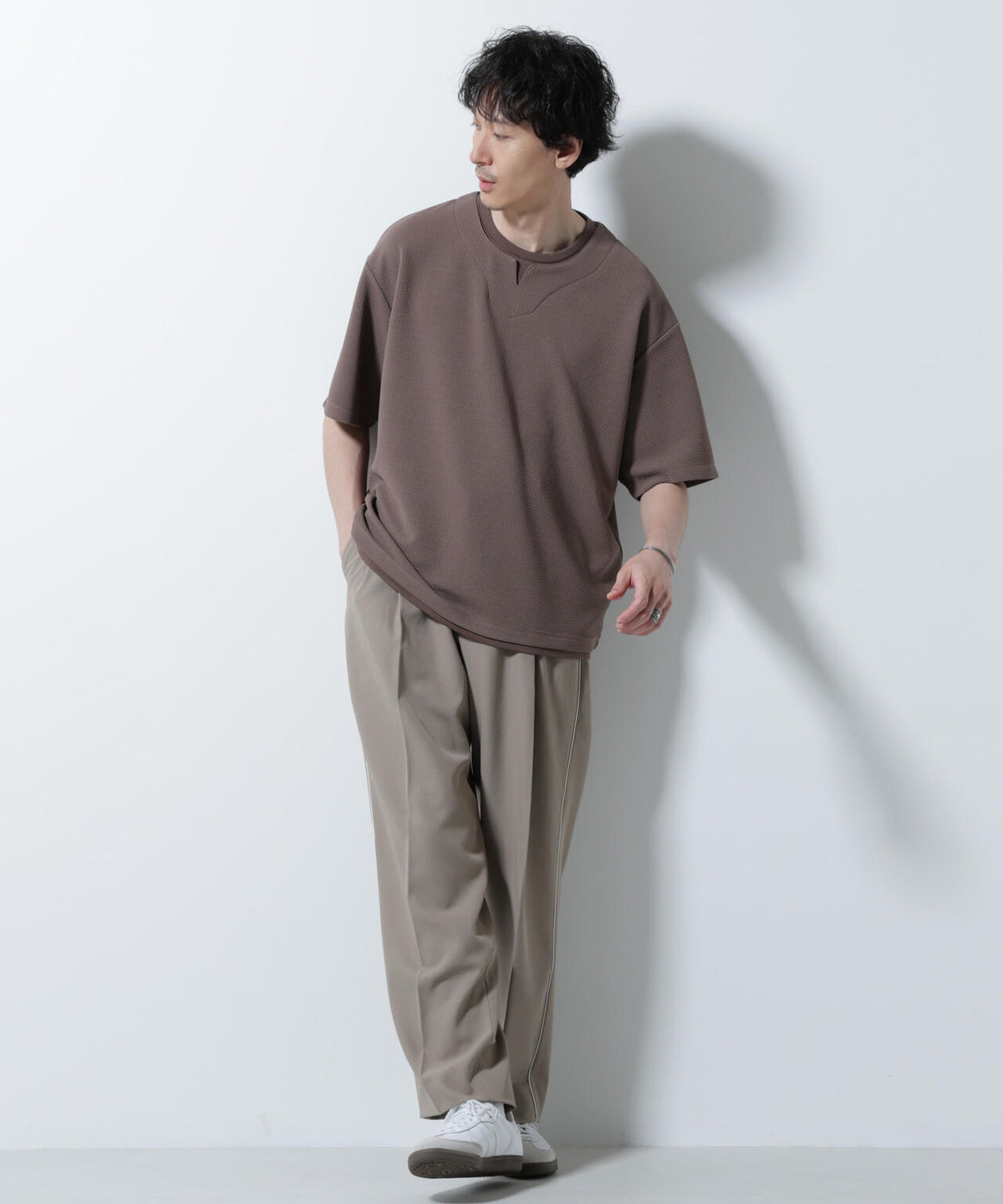 フェイクレイヤードキーネックTシャツ 半袖