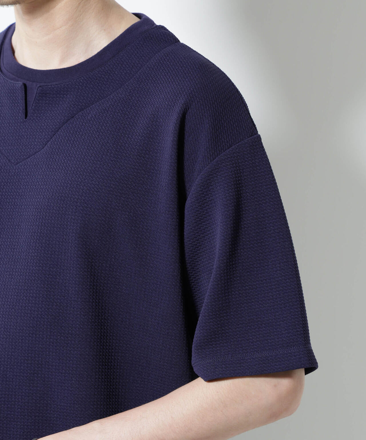 フェイクレイヤードキーネックTシャツ 半袖