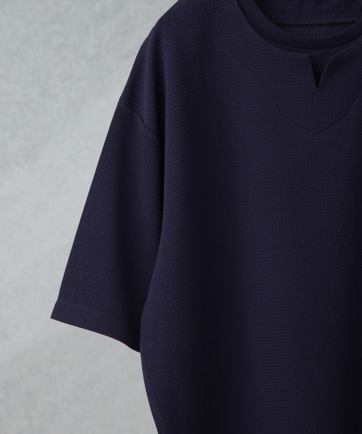 フェイクレイヤードキーネックTシャツ 半袖