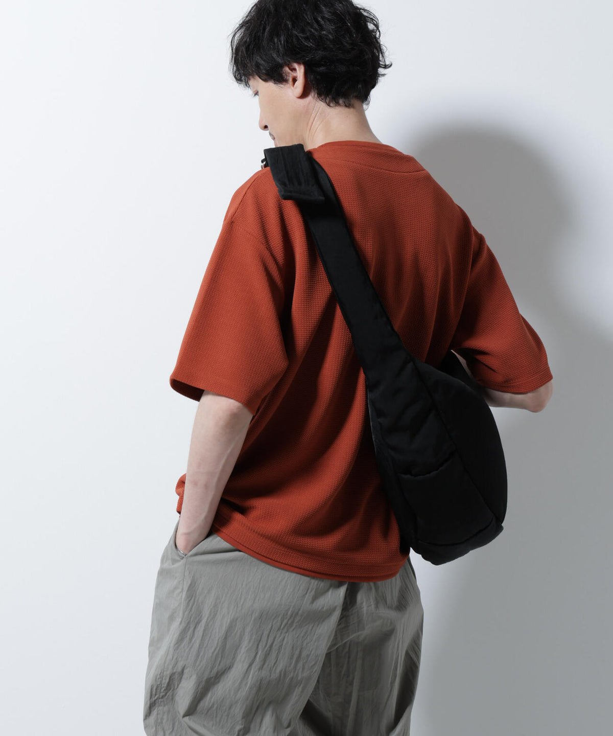 フェイクレイヤードキーネックTシャツ 半袖