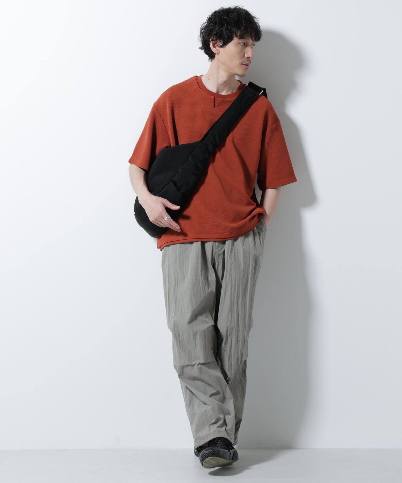 フェイクレイヤードキーネックTシャツ 半袖