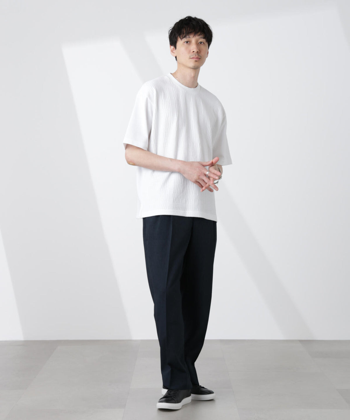 テックリネンリラックスタックテーパードパンツ