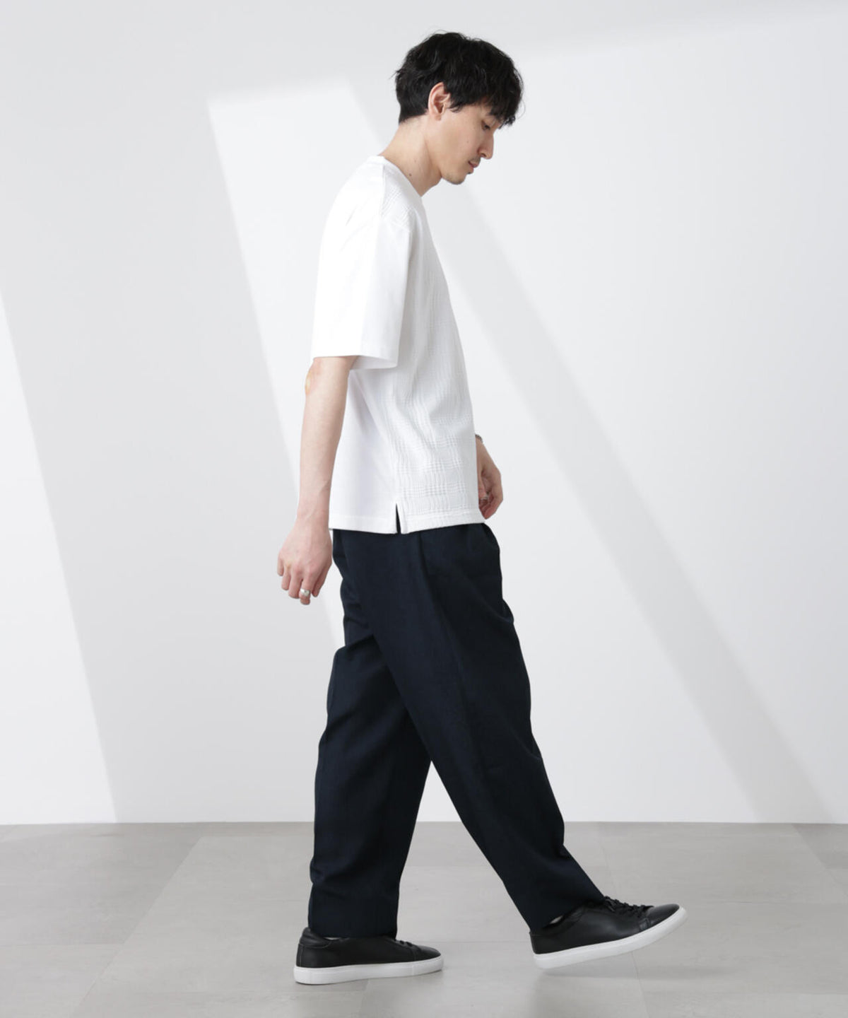 テックリネンリラックスタックテーパードパンツ