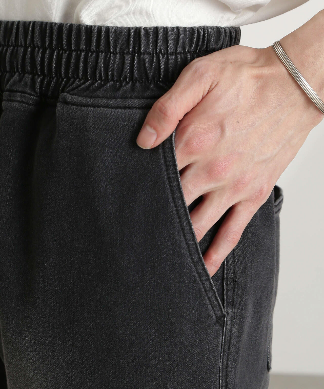 55b6301a-18c1-551d-b01e-44c44abb6718_Image