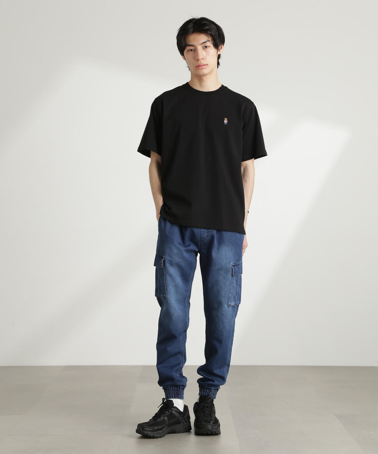 bea5892e-b055-546d-883b-378a6786bc66_Image