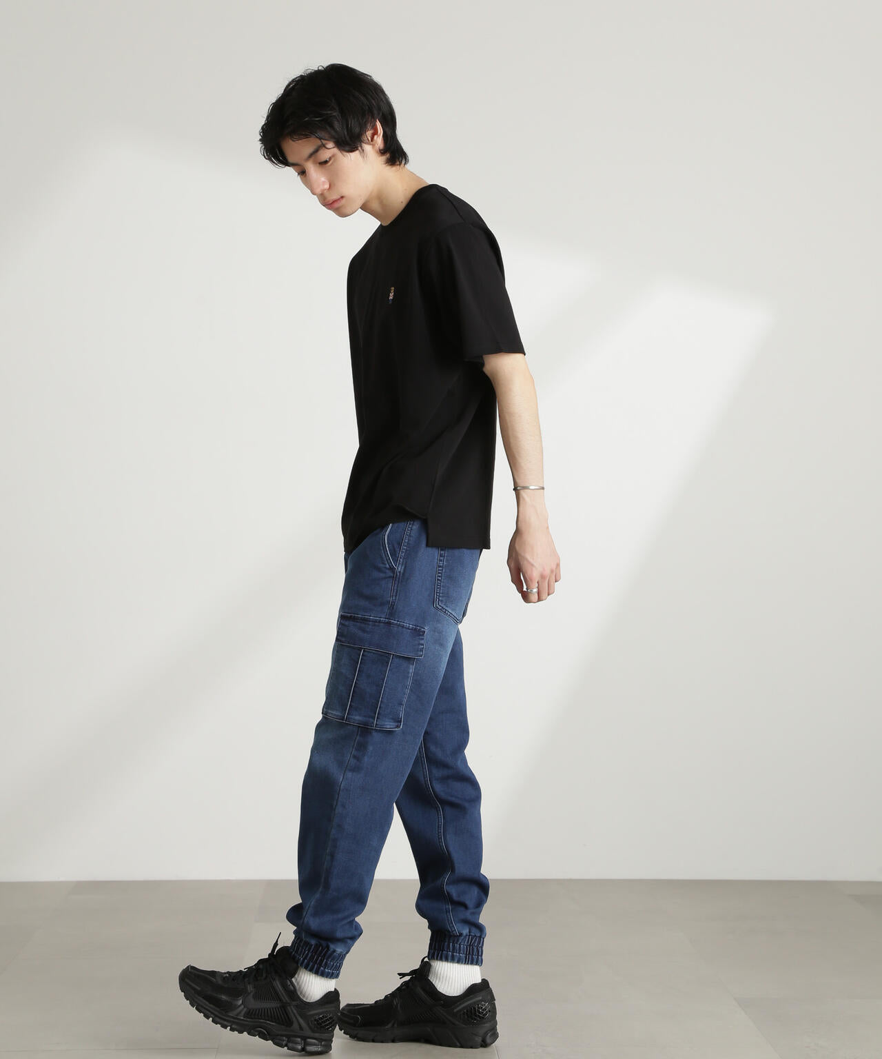 23c303e2-ce29-5819-8488-8c9c8d3a1a09_Image