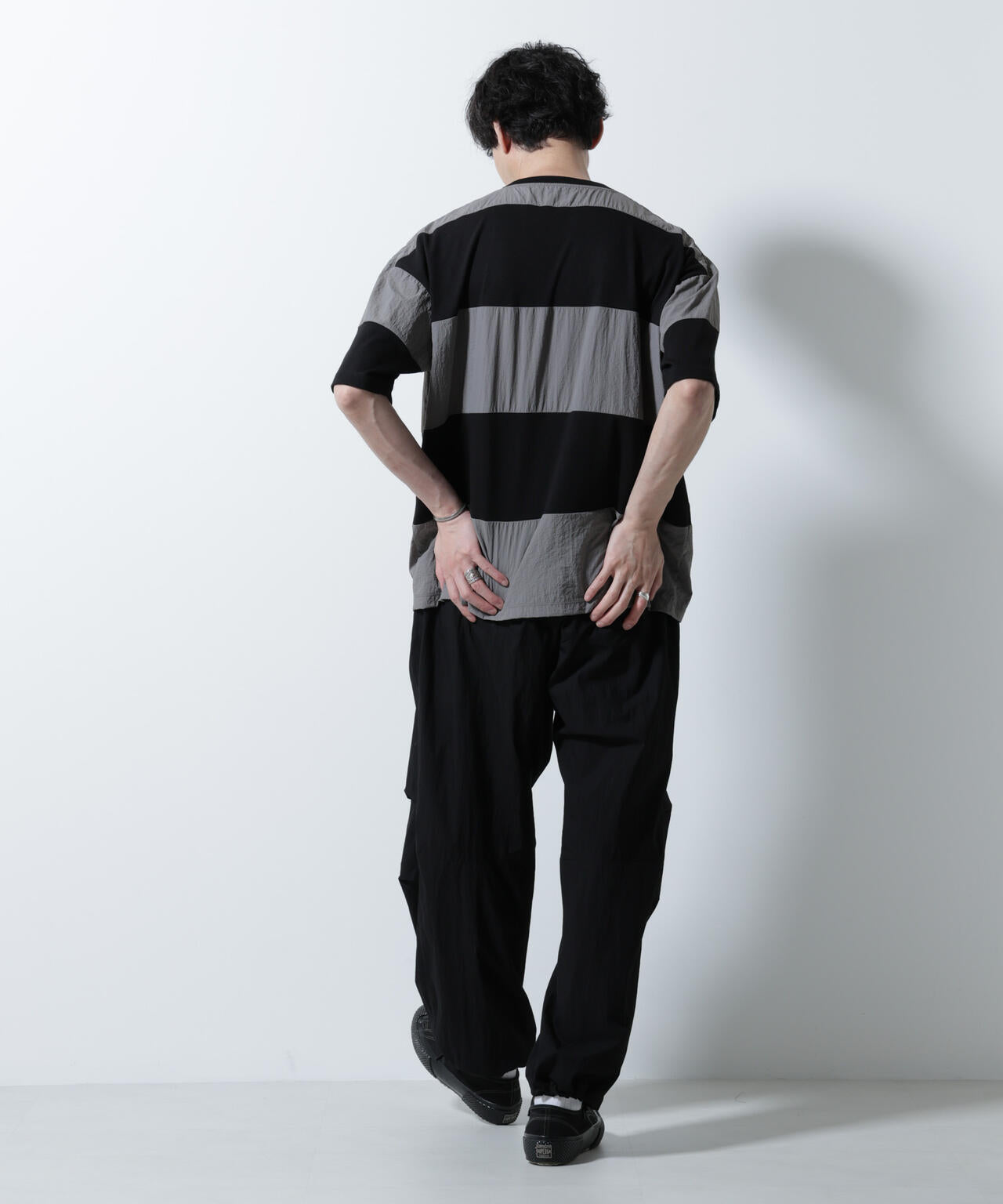 ライトウェイトバギーパンツ