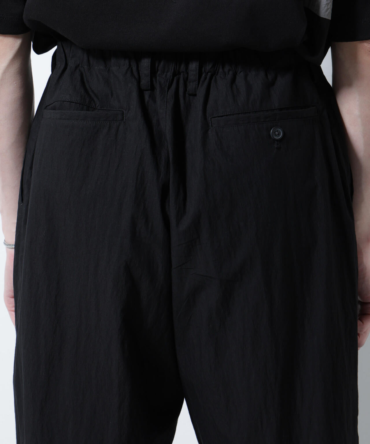 ライトウェイトバギーパンツ