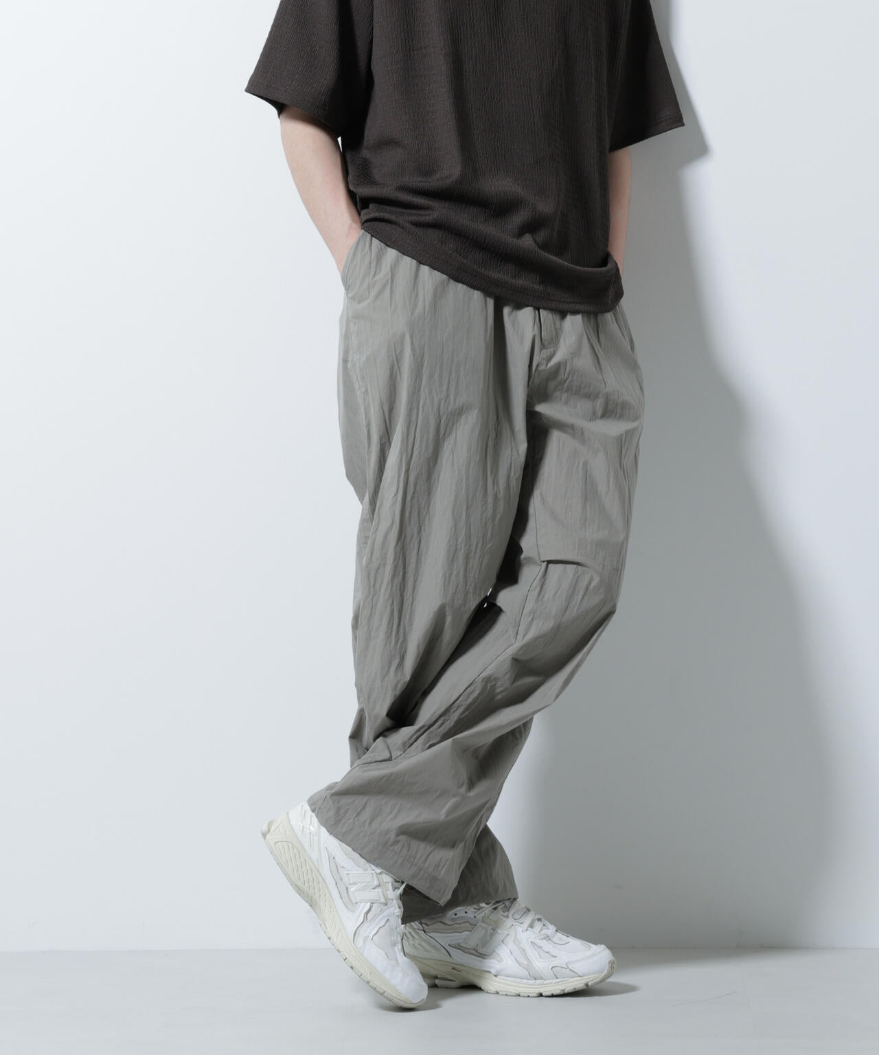 ライトウェイトバギーパンツ