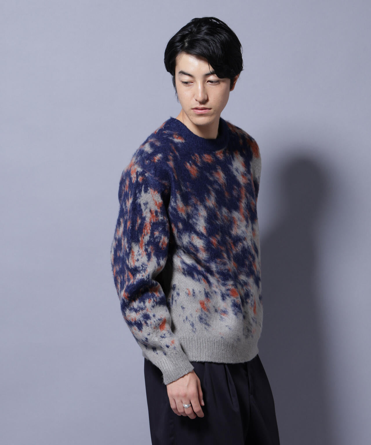 アート柄クルーネックニット2 ブライトカラー