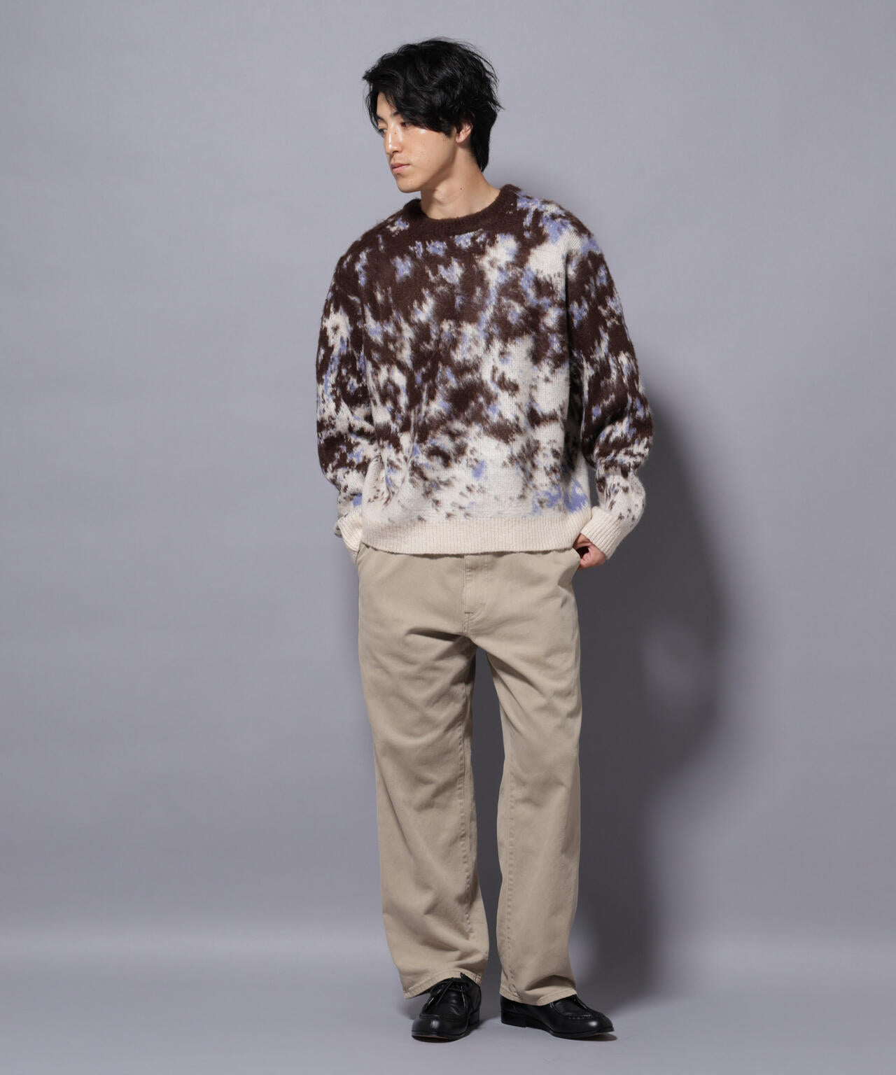 アート柄クルーネックニット2 ブライトカラー