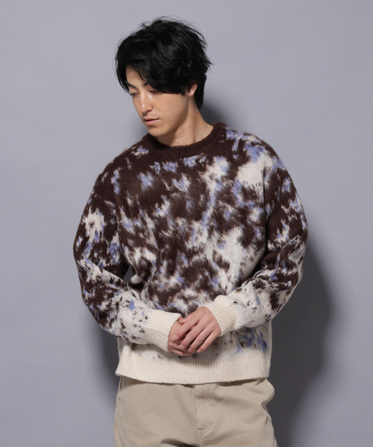 アート柄クルーネックニット2 ブライトカラー