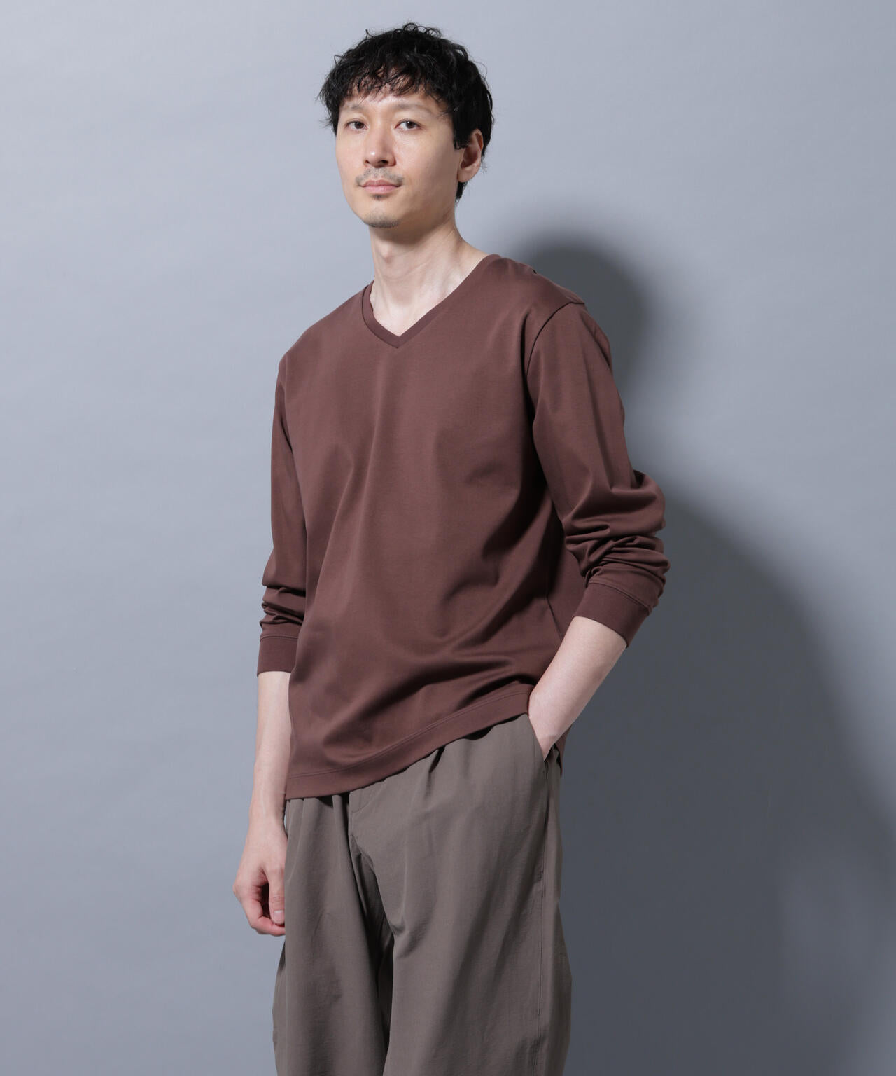 アンチスメルVネックTシャツ 長袖